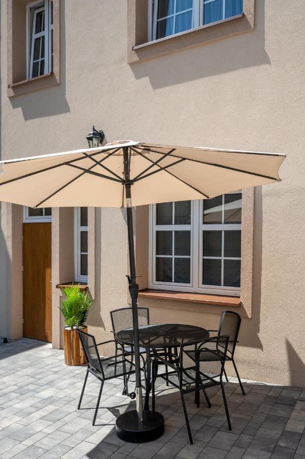 ריבניק Central Platinum Apartments 31 מראה חיצוני תמונה